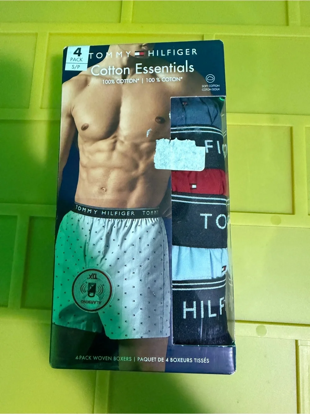 Tommy Hilfiger 4-Pack Boxers in Navy, Red, Light Blue & White